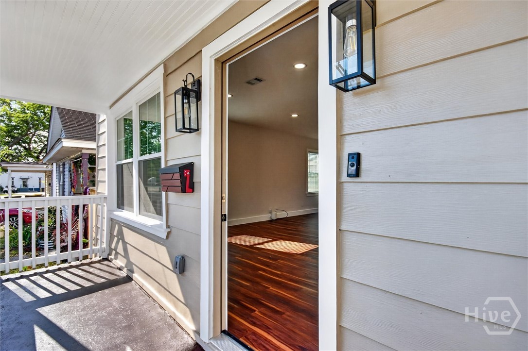 1011 Richards Street Property Photo 4