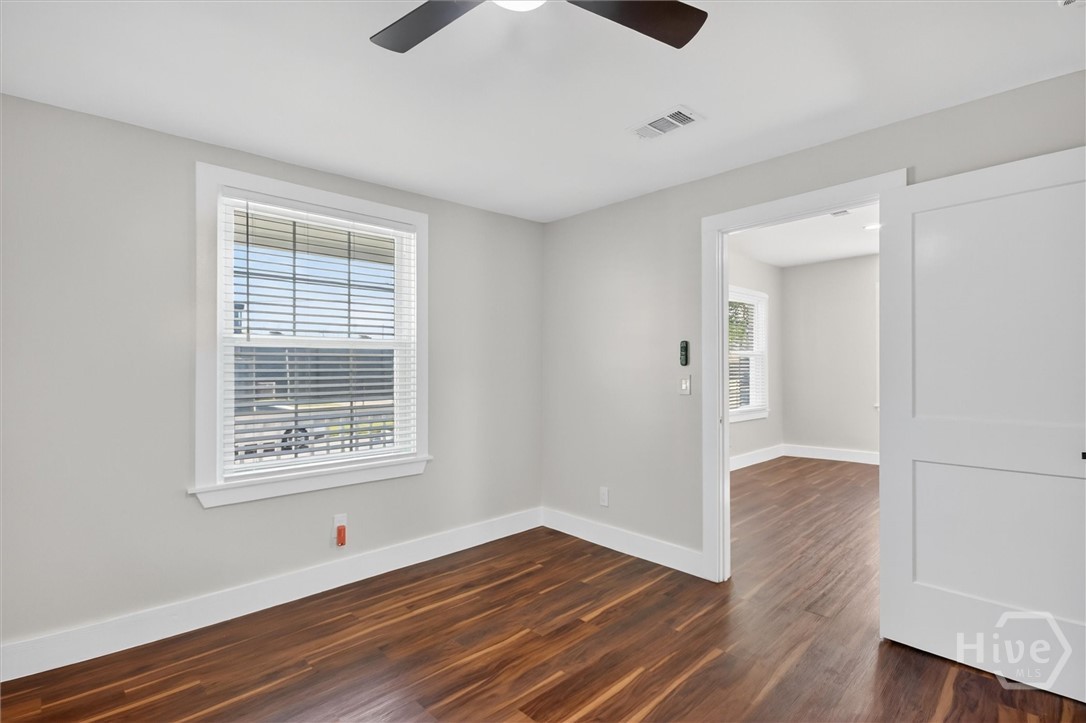 1011 Richards Street Property Photo 18