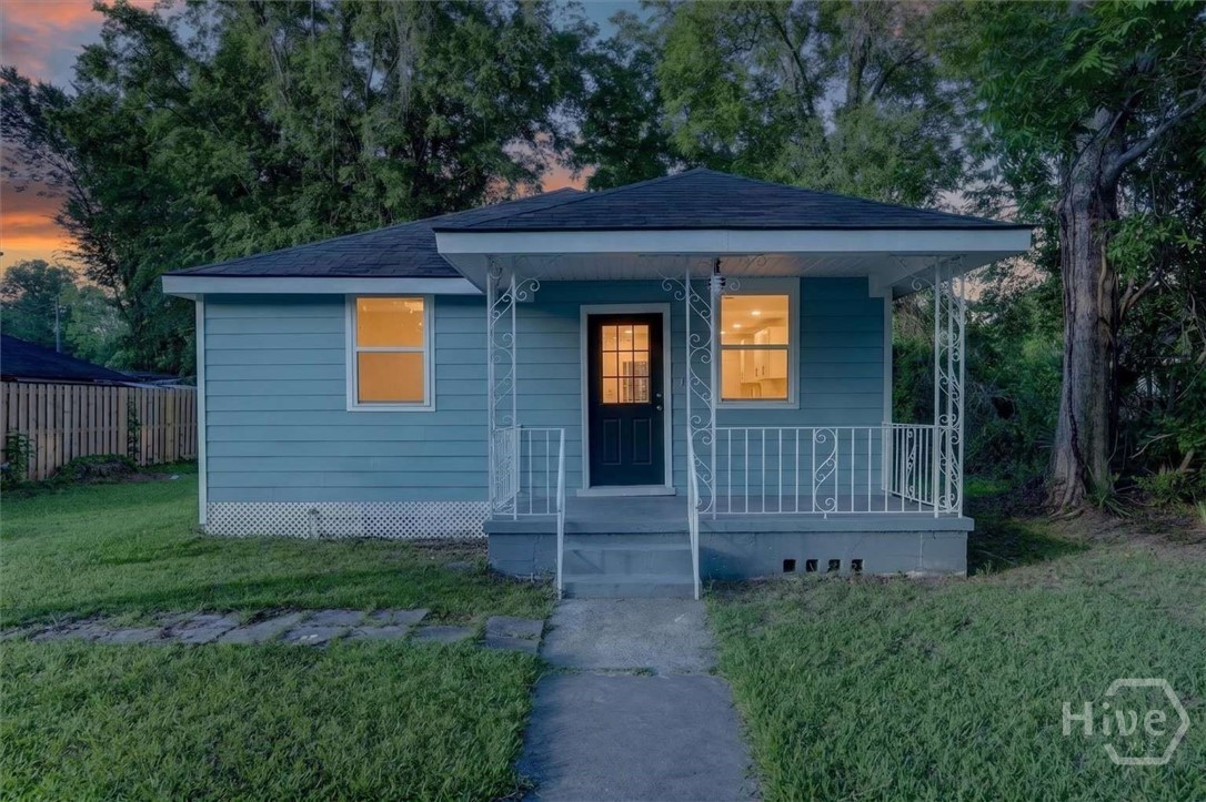 1329 E 33rd Street Property Photo 1