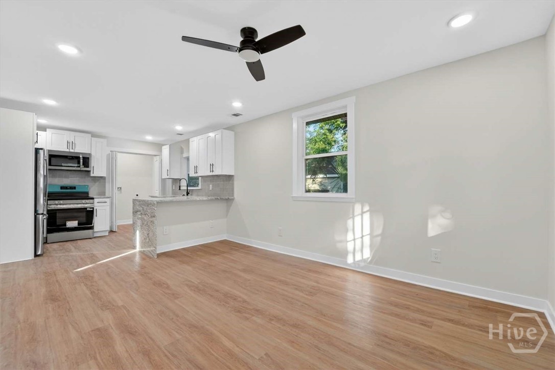 1329 E 33rd Street Property Photo 9