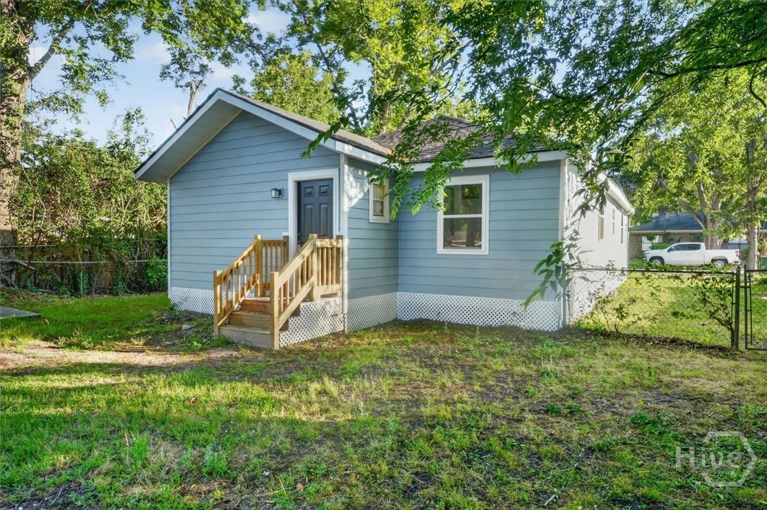 1329 E 33rd Street Property Photo 29