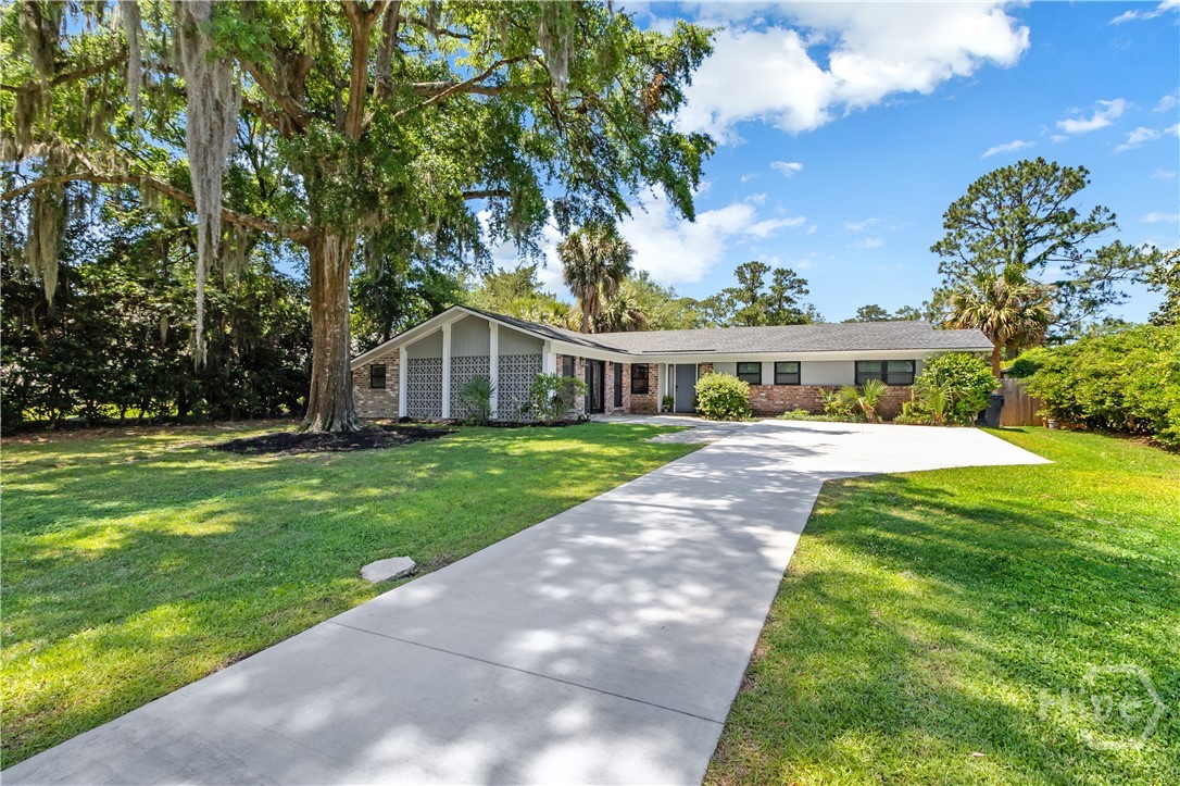388 Hunt Drive Property Photo 1
