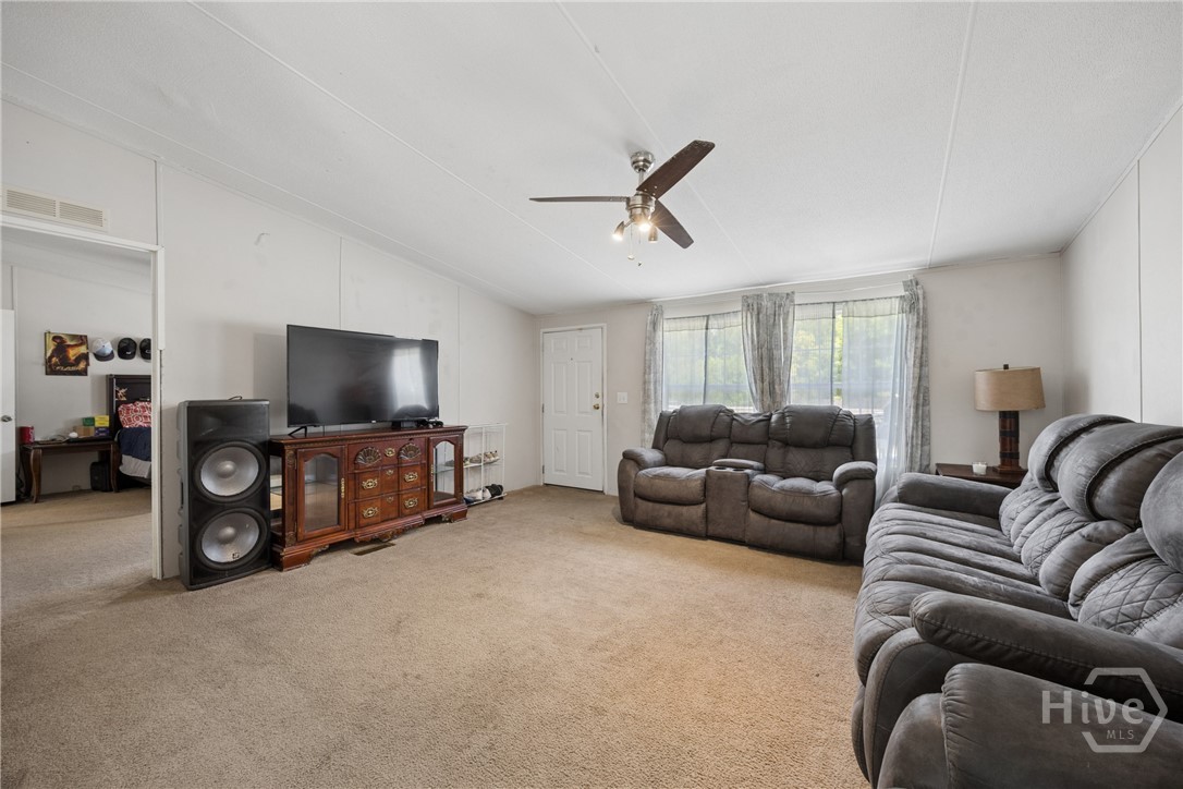 196 Tupelo Loop Ne Property Photo 4