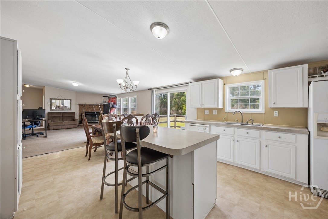 196 Tupelo Loop Ne Property Photo 10