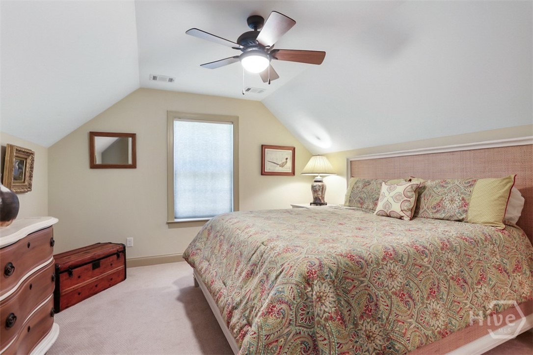130 Kingfisher Circle Property Photo 28