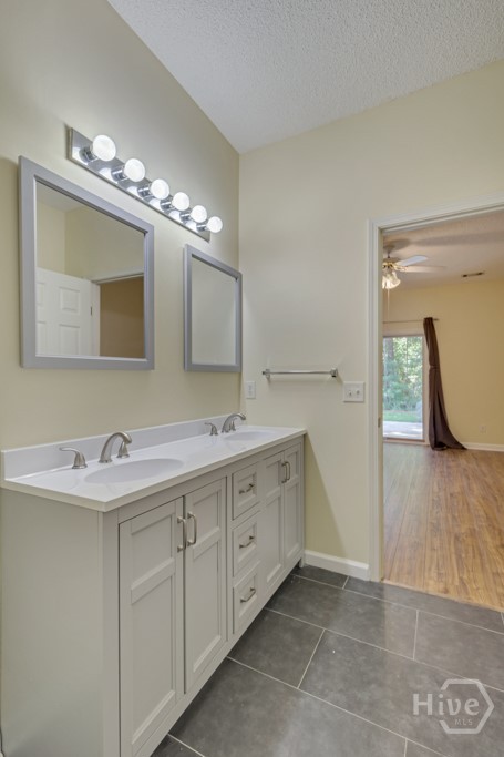 6 Putters Place Property Photo 19