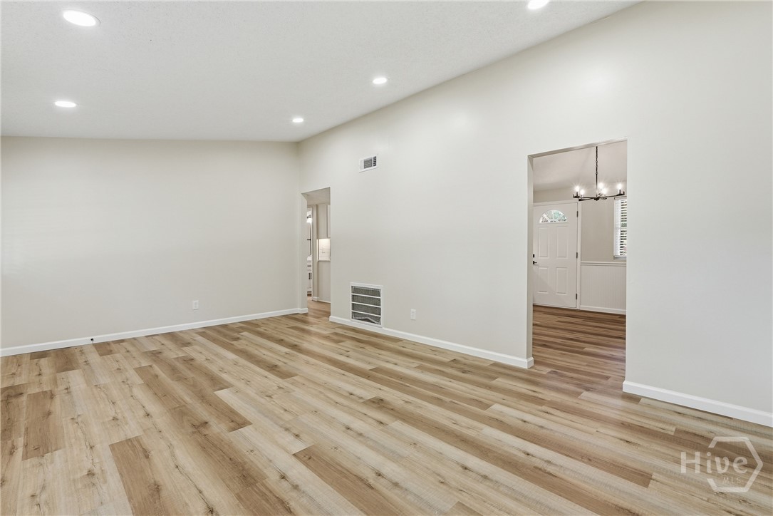 318 Briarcliff Circle Property Photo 28