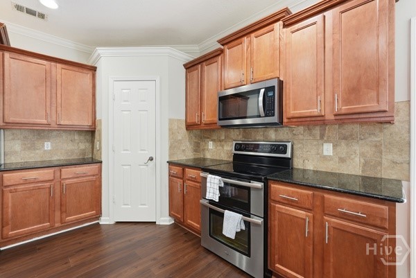 26 Weslyn Park Drive Property Photo 6