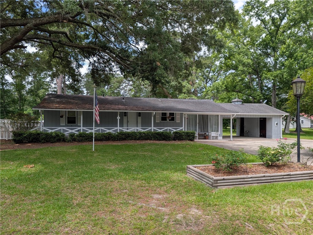 642 Island Drive