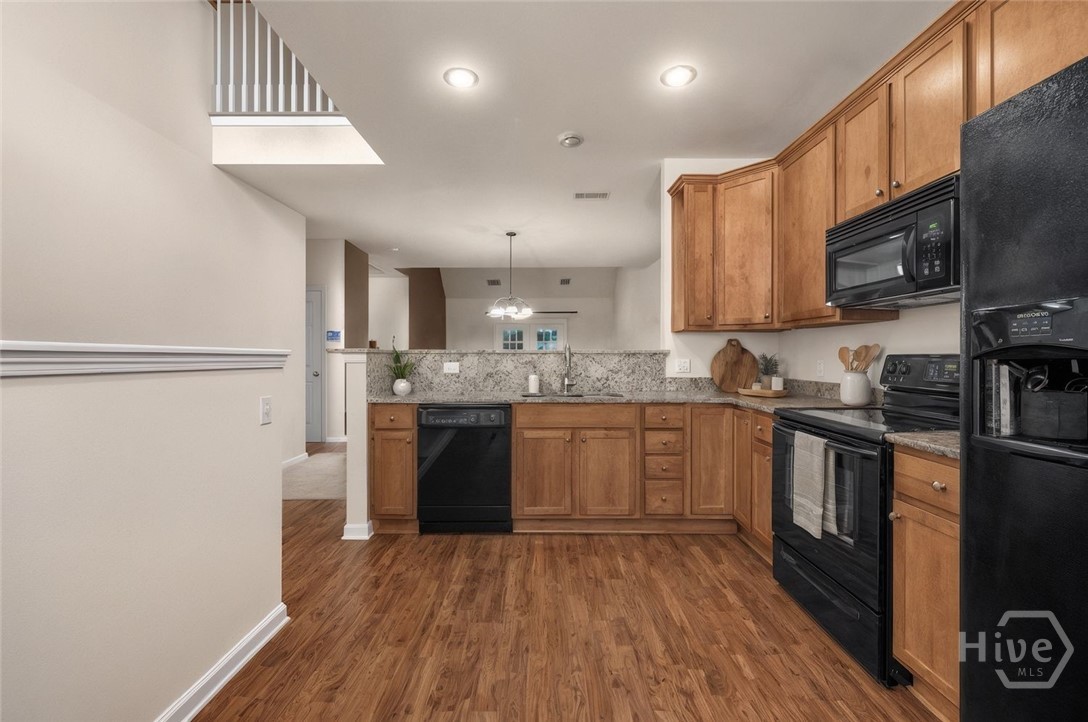 169 Regency Circle Property Photo 8