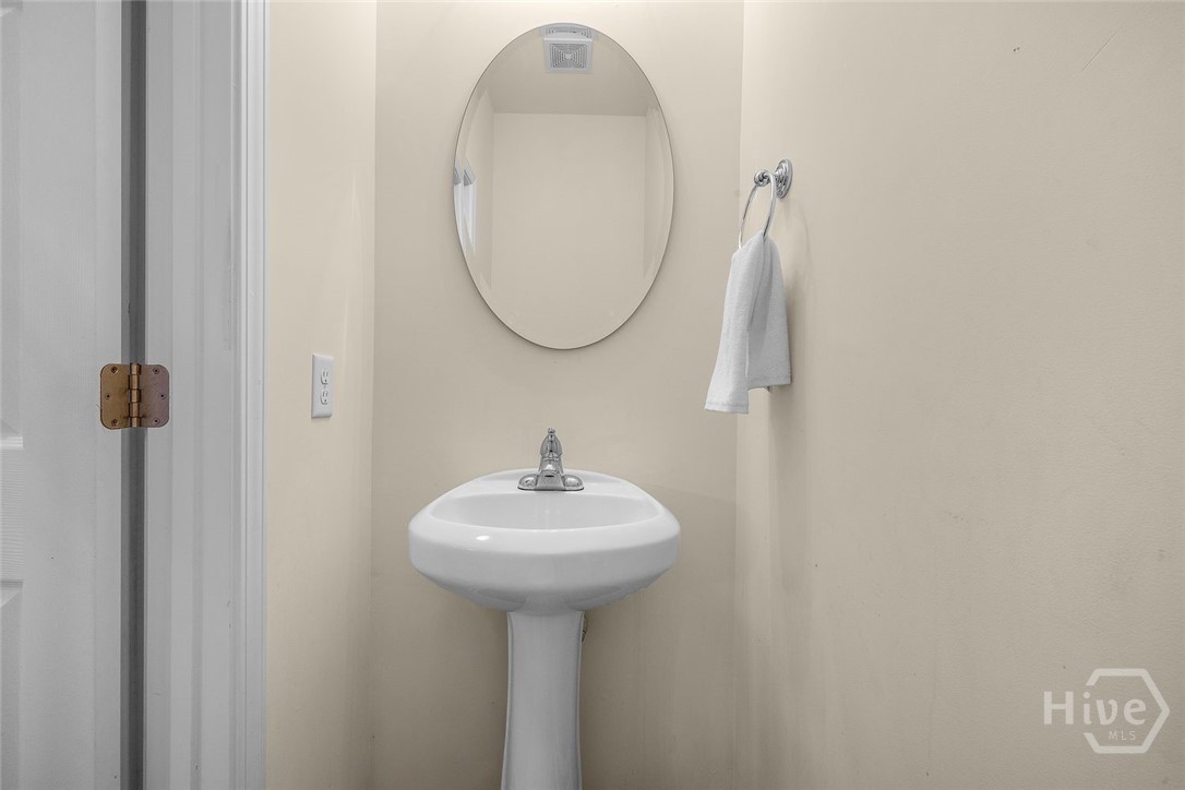 169 Regency Circle Property Photo 11