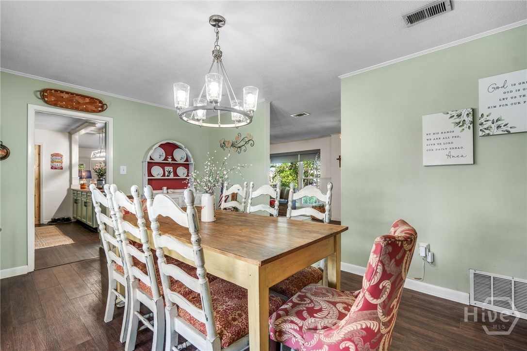 659 Blue Jay Road Property Photo 16