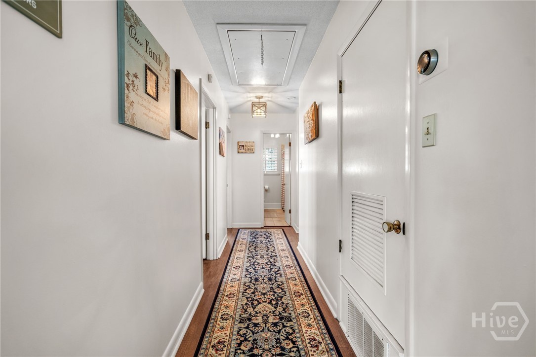 659 Blue Jay Road Property Photo 18