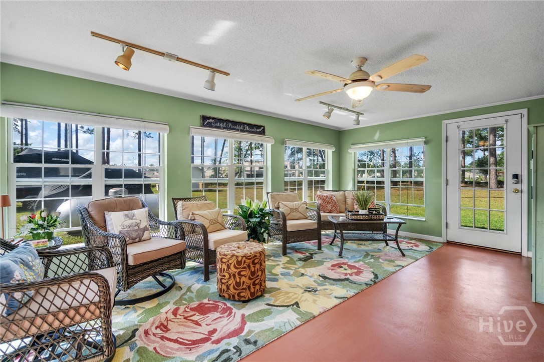659 Blue Jay Road Property Photo 31
