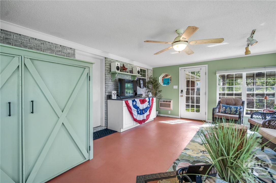 659 Blue Jay Road Property Photo 33