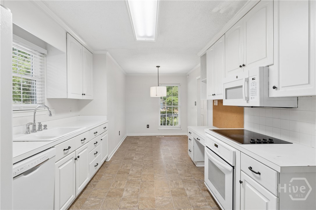 21 Bristlecone Drive Property Photo 14