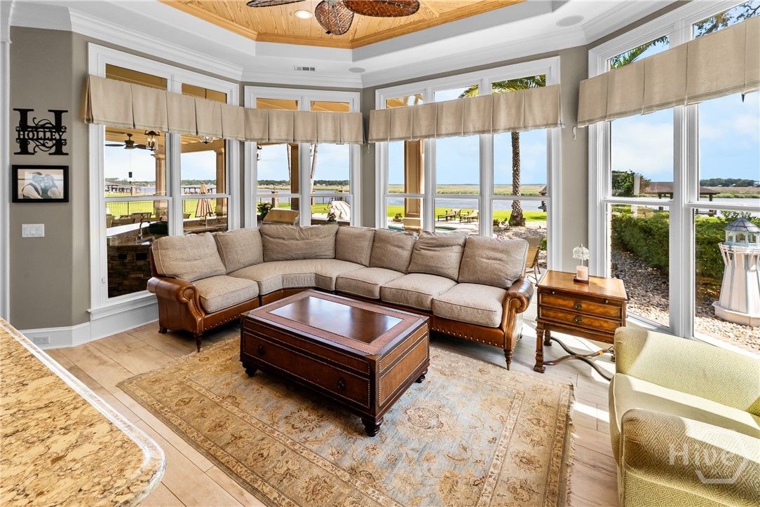 12 Bluff View Drive Property Photo 17
