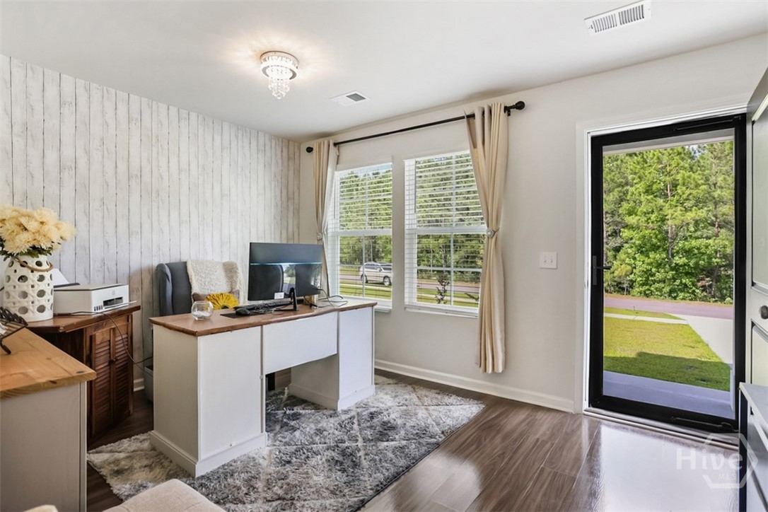 1136 Wilkins Road Property Photo 3