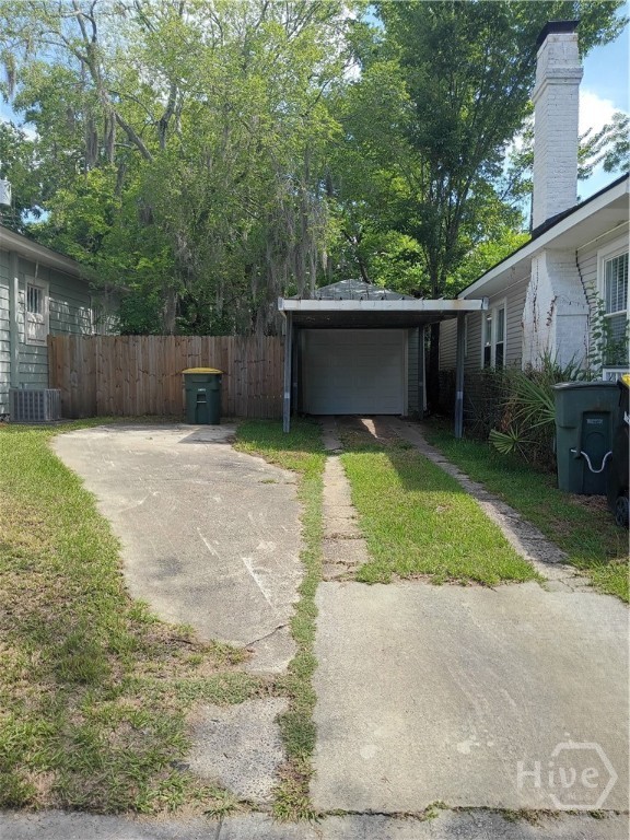 1110 E 40th Street Property Photo 4