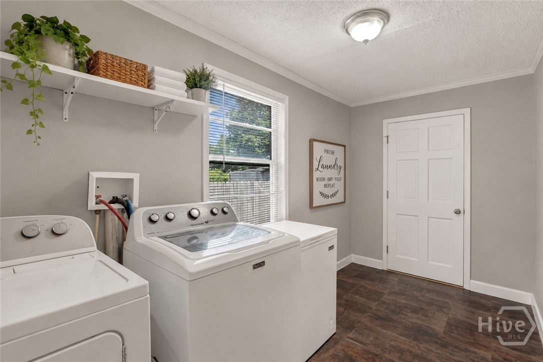 2218 Hanson Street Property Photo 8