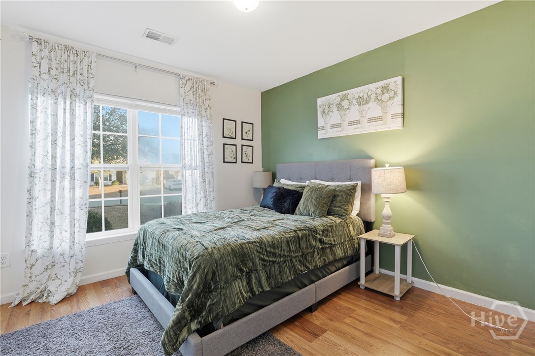 12 Cottingham Way Property Photo 17