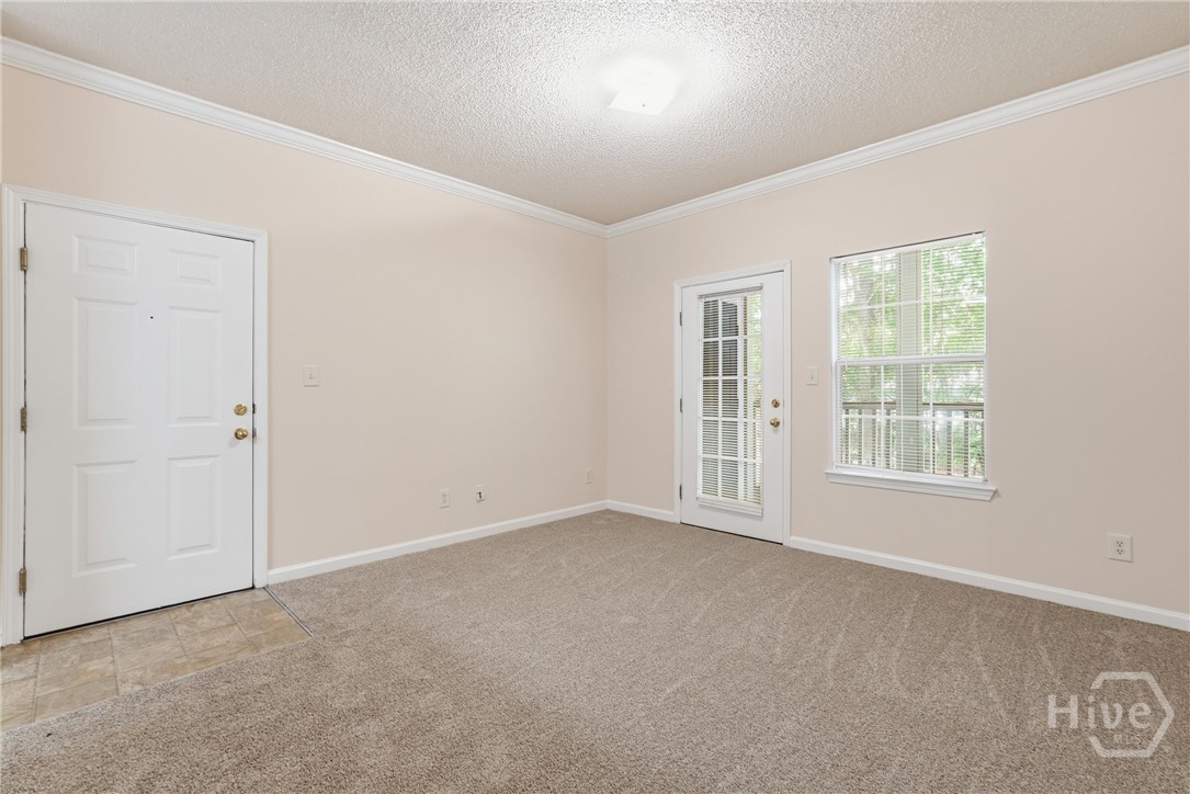 3103 Walden Park Drive Property Photo 6