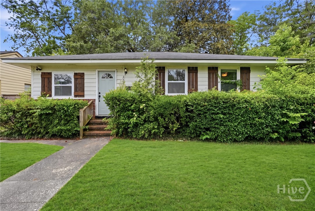 117 E 63rd Street Property Photo 1