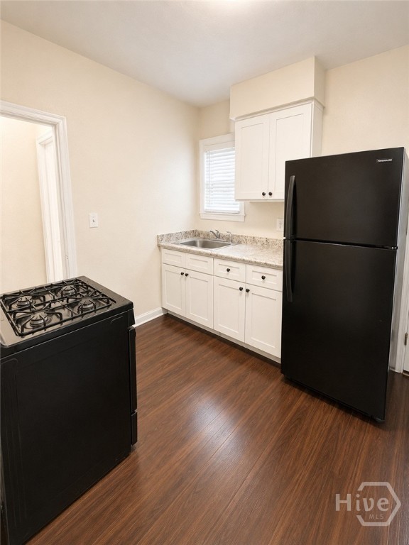 1320 E 54th Street Property Photo 4