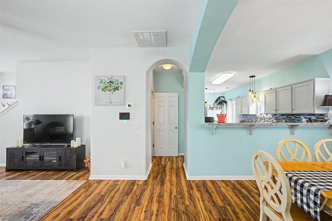 6 Belladona Way Property Photo 8