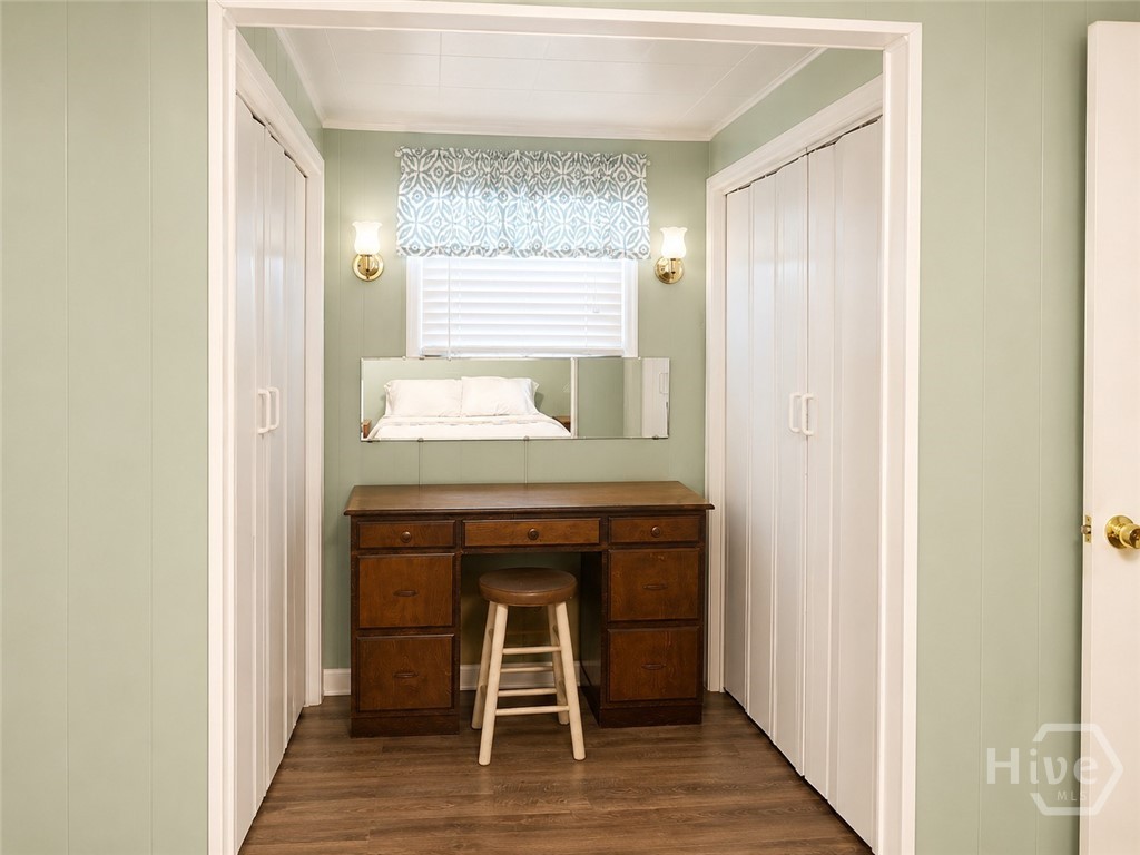 302 Chevis Property Photo 10
