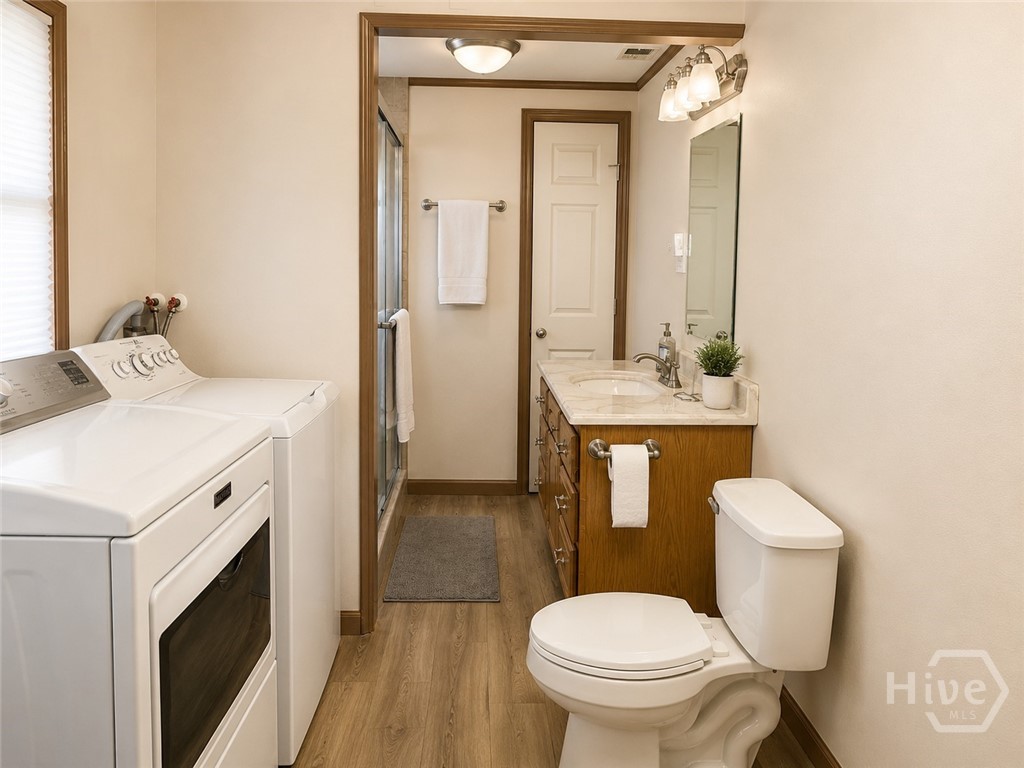 302 Chevis Property Photo 11