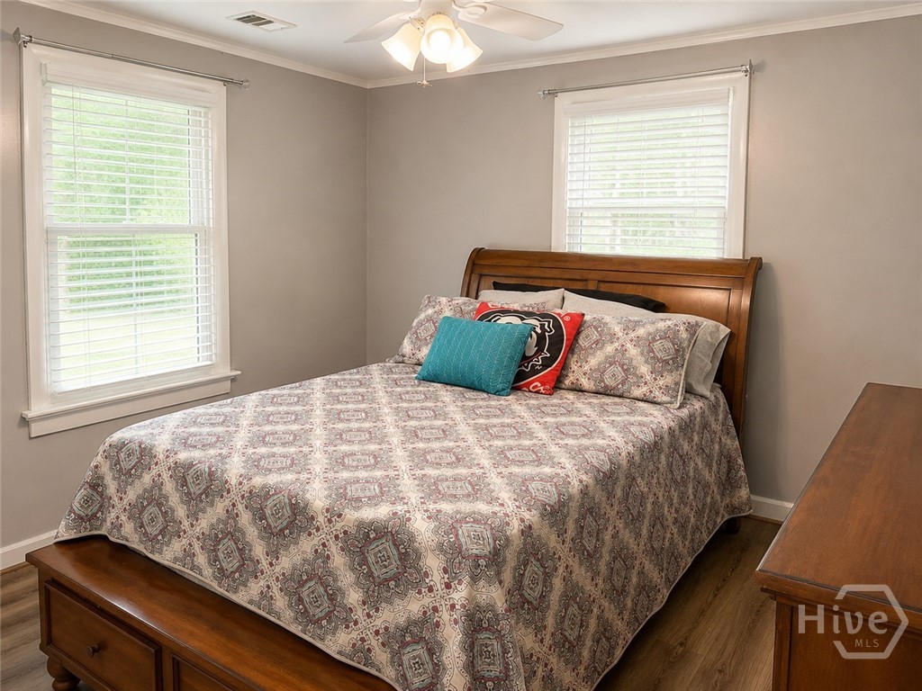 302 Chevis Property Photo 12