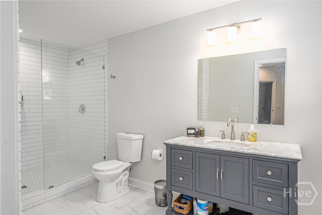 1204 E 33rd Street Property Photo 20
