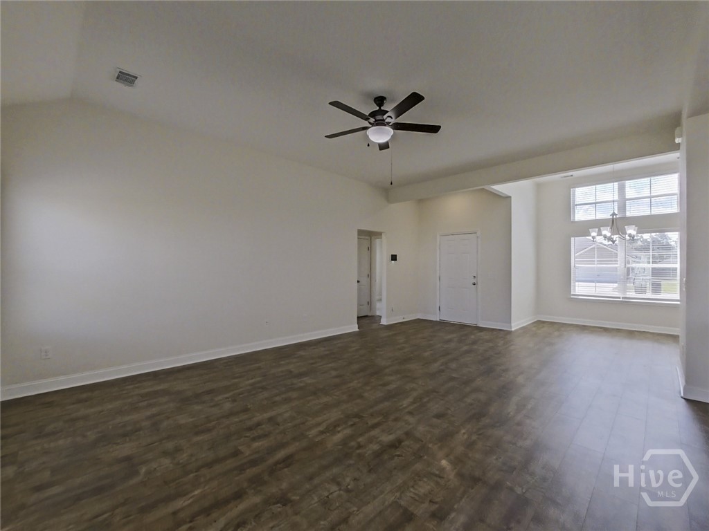 56 Thomas Way Se Property Photo 21