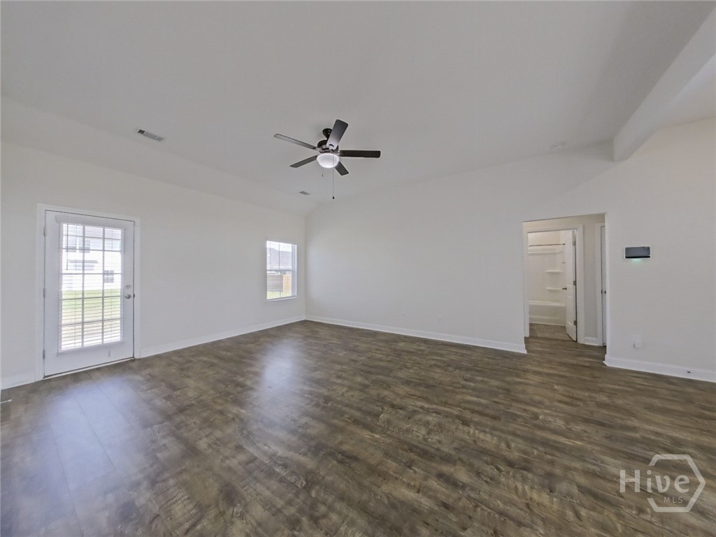 56 Thomas Way Se Property Photo 22