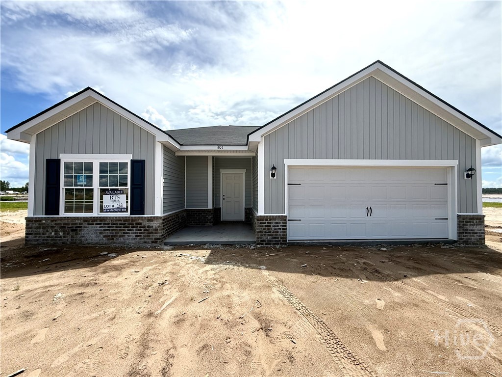 301 Quail Run Way Se Property Photo 1