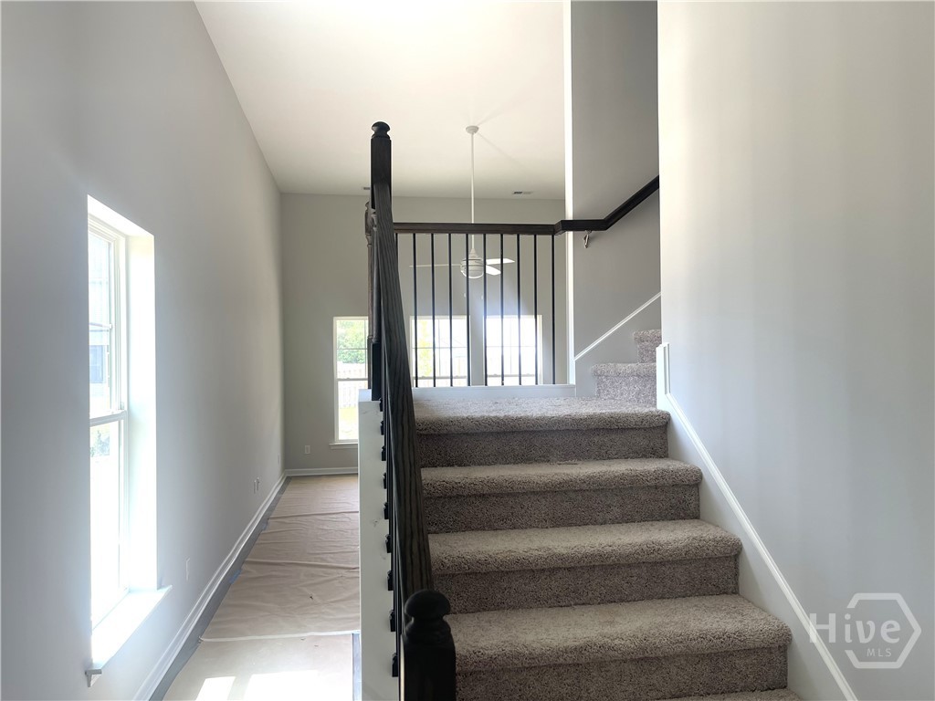 136 Classic Drive Property Photo 2