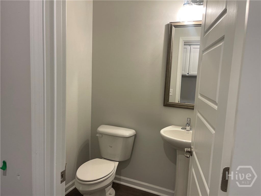 136 Classic Drive Property Photo 8