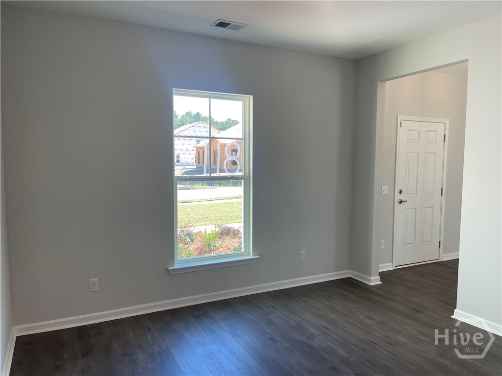 136 Classic Drive Property Photo 10