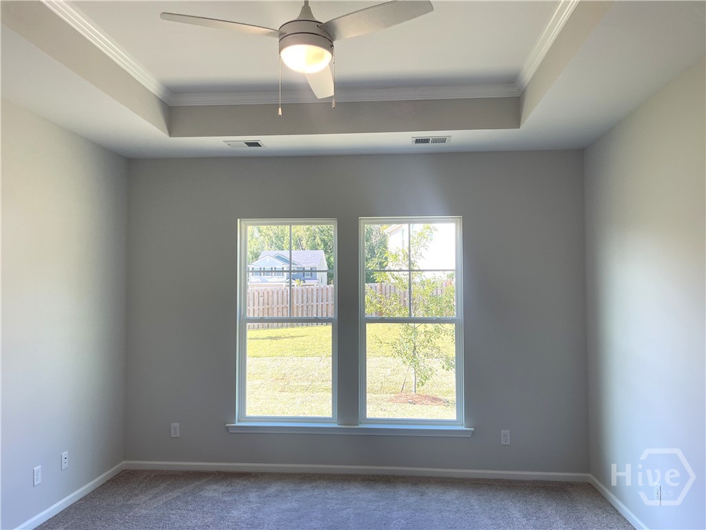 136 Classic Drive Property Photo 11