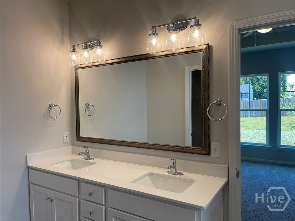 136 Classic Drive Property Photo 12