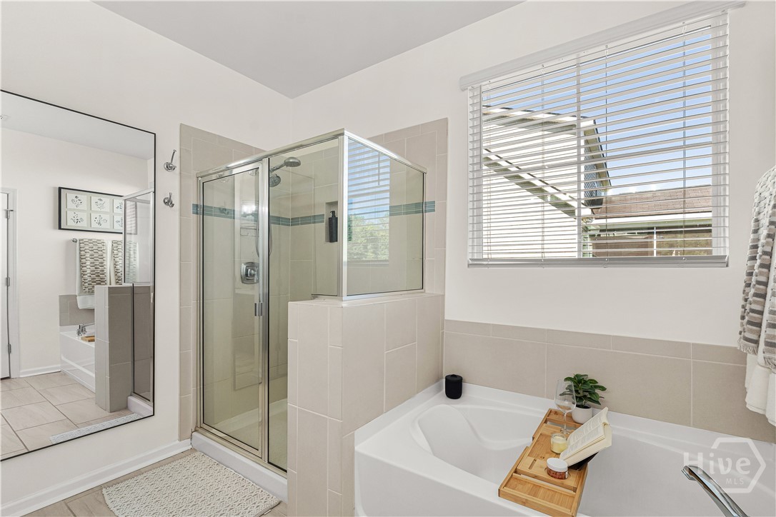 256 Excel Drive Property Photo 33