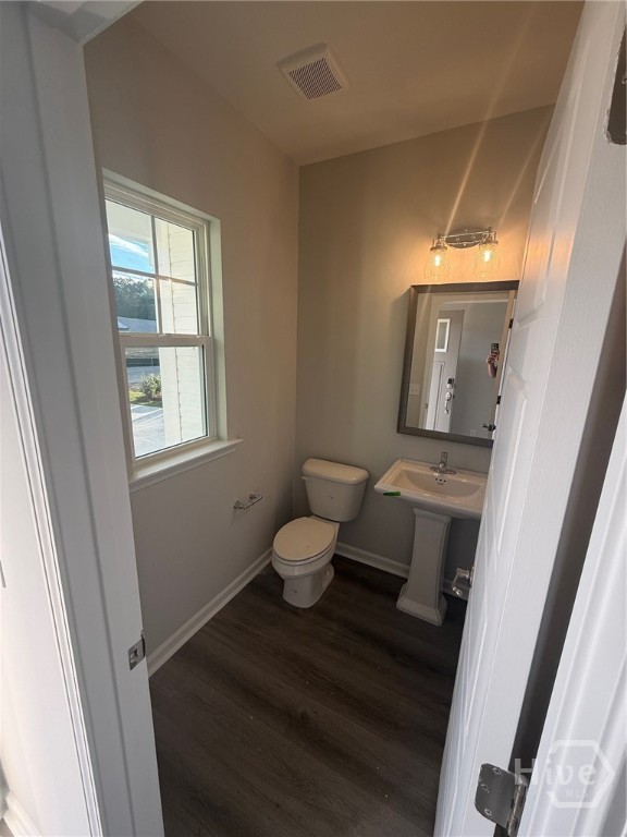 111 Endicott Drive Property Photo 4