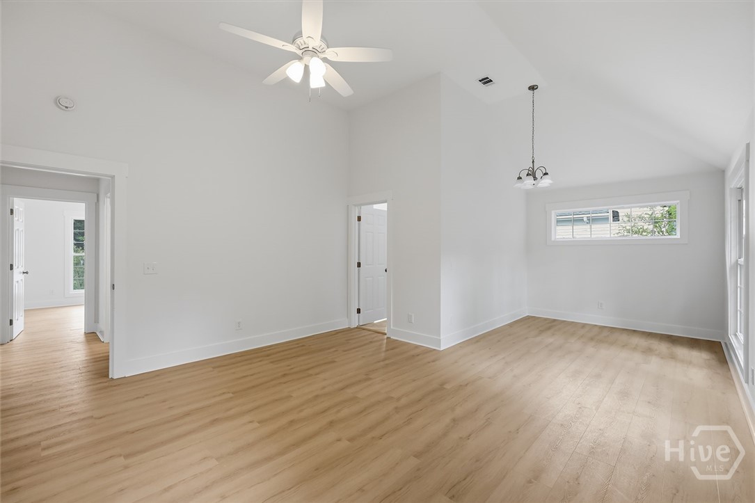 6 Kingfisher Circle Property Photo 23