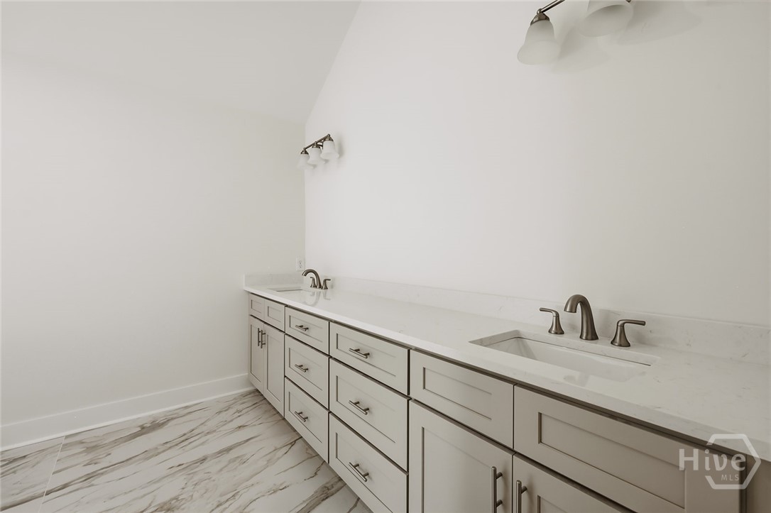 6 Kingfisher Circle Property Photo 25