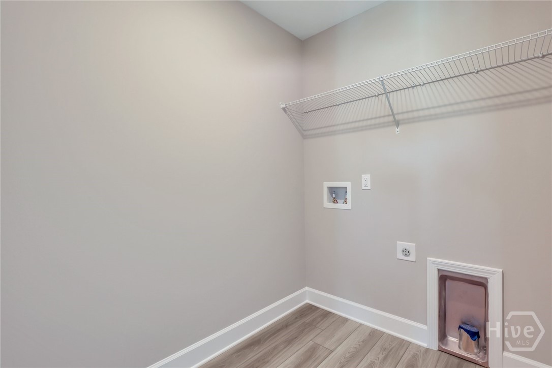 170 Hanover Place Property Photo 16
