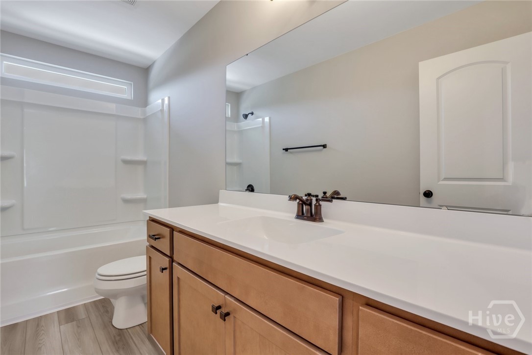170 Hanover Place Property Photo 17