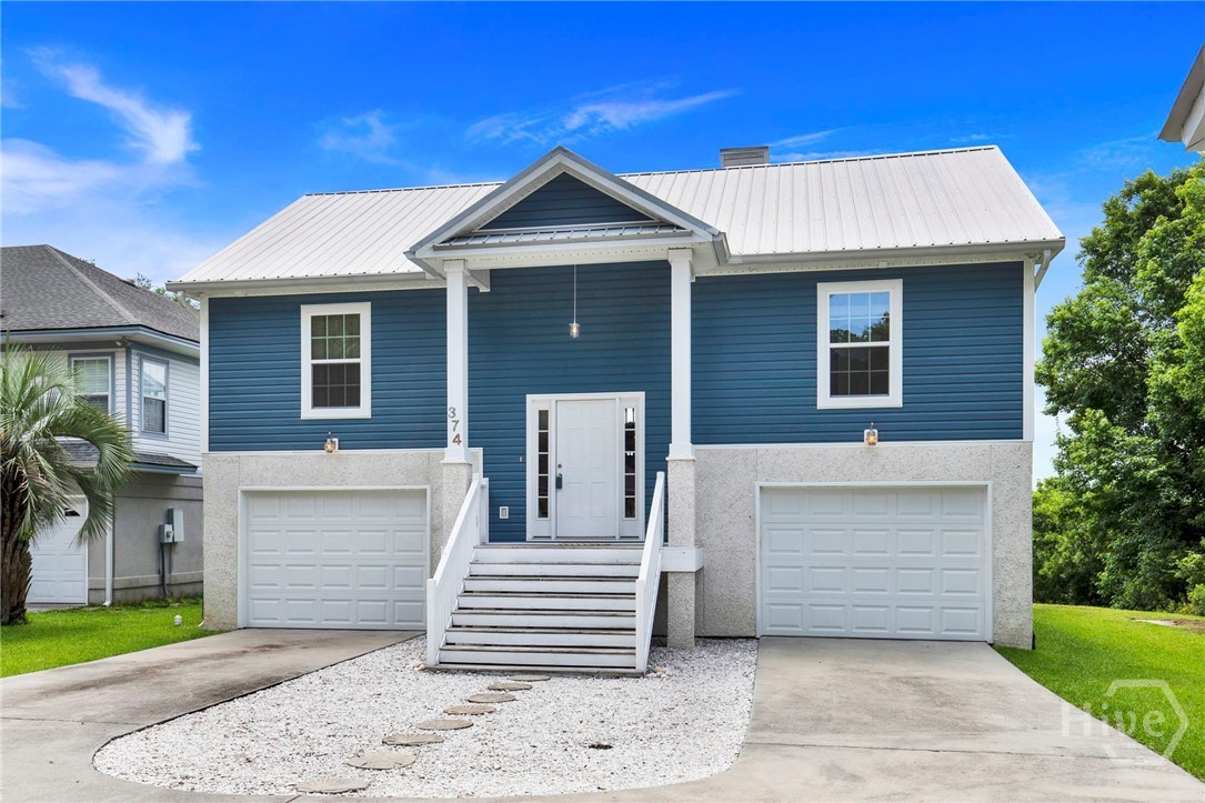 374 Coffee Bluff Villa Road Property Photo 1