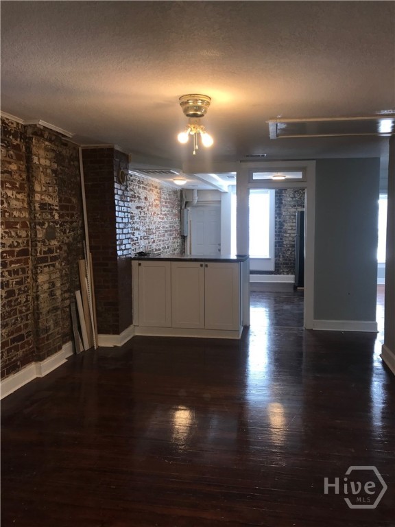 41 Whitaker Street A Property Photo 11