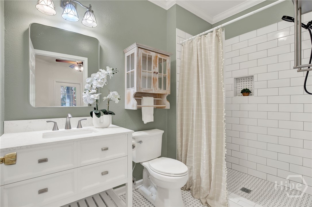 2713 Whitemarsh Way Property Photo 3